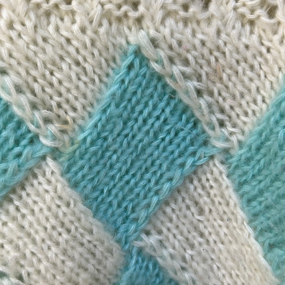 Vintage Hand Knit Cream Pastel Blue Diamond Checkerboard Sweater Taylor Swift Lg - Picture 4 of 7